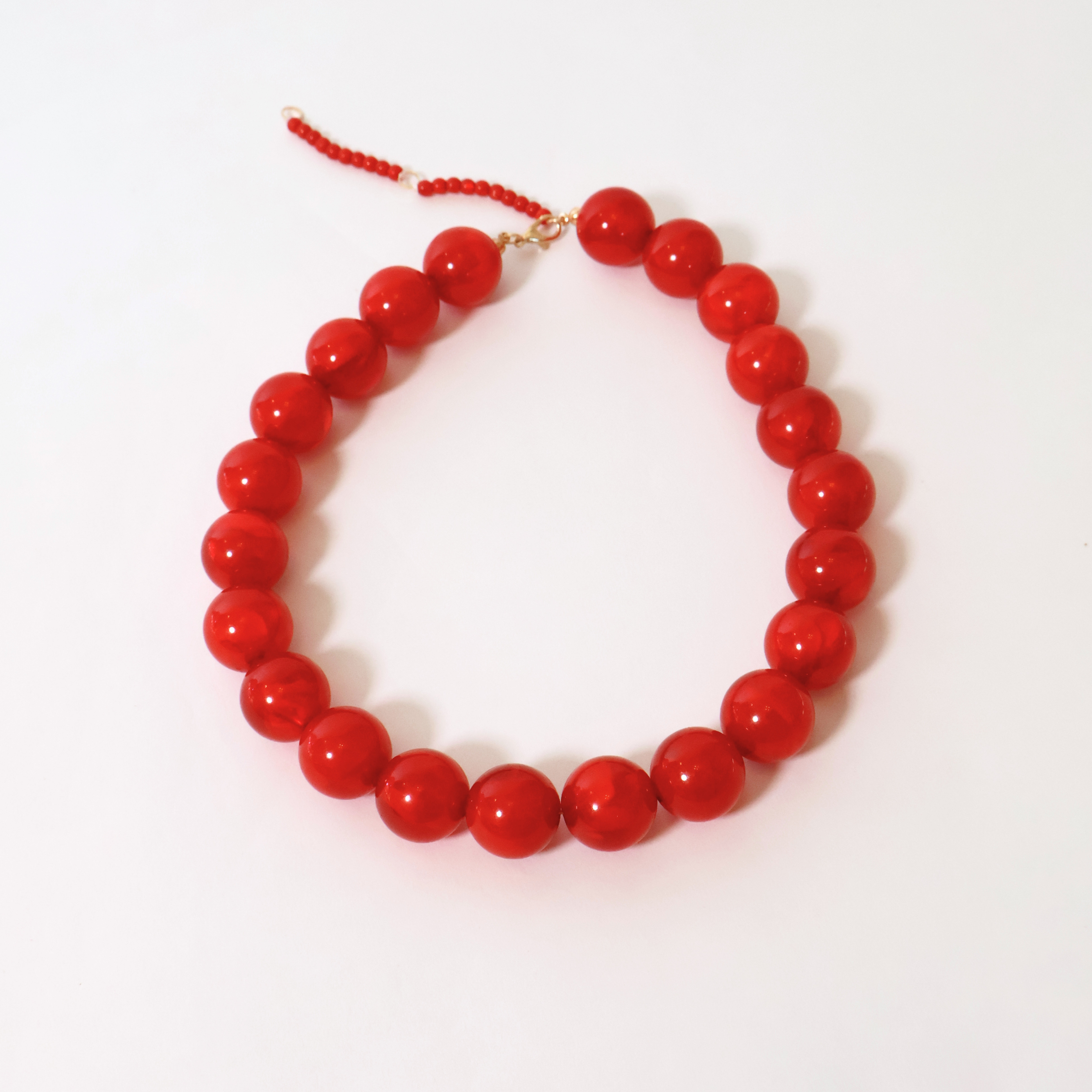 Photo of the red Kameron beaded Necklace on white background